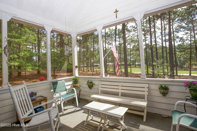 17 Cardinal Drive, Whispering Pines, NC 28327