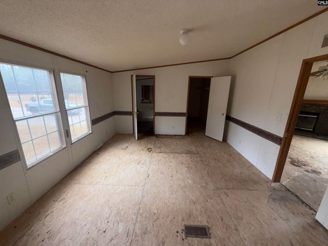 5163 OLD AIRPORT Road, Winnsboro, SC 29180