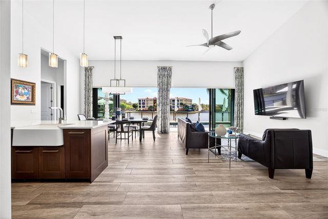 125 COLONY POINT DRIVE, Punta Gorda, FL 33950