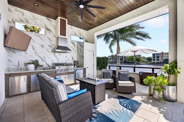 125 COLONY POINT DRIVE, Punta Gorda, FL 33950