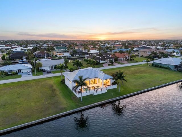 125 COLONY POINT DRIVE, Punta Gorda, FL 33950
