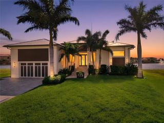 125 COLONY POINT DRIVE, Punta Gorda, FL 33950