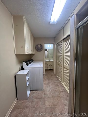 308 E Main, Bokchito, OK 74726