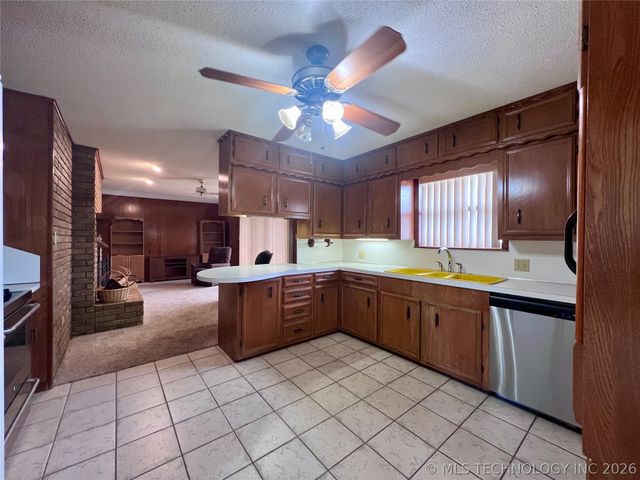 308 E Main, Bokchito, OK 74726