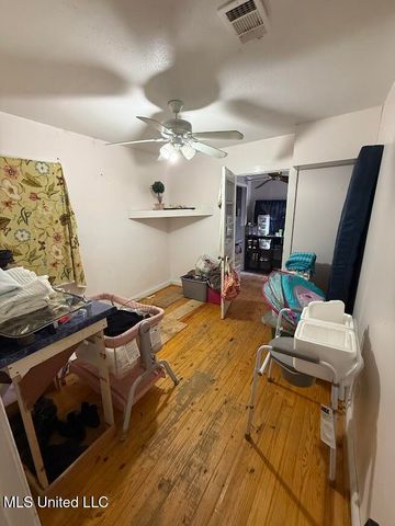 544 Demontluzin Avenue, Bay Saint Louis, MS 39520