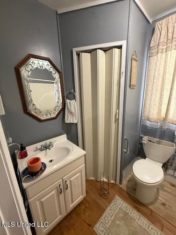 544 Demontluzin Avenue, Bay Saint Louis, MS 39520