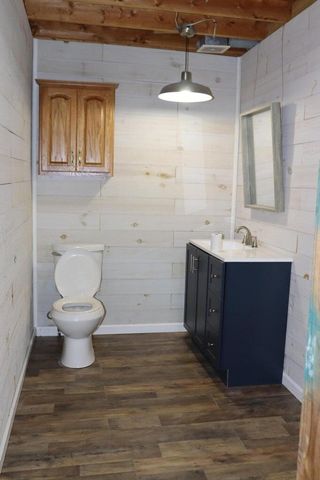 Rt 2 Box 2788, Seymour, MO 65746