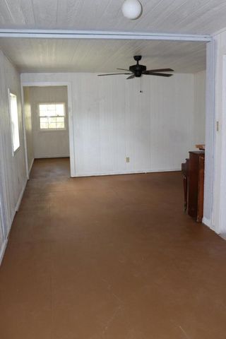 Rt 2 Box 2788, Seymour, MO 65746