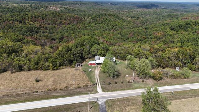 Rt 2 Box 2788, Seymour, MO 65746