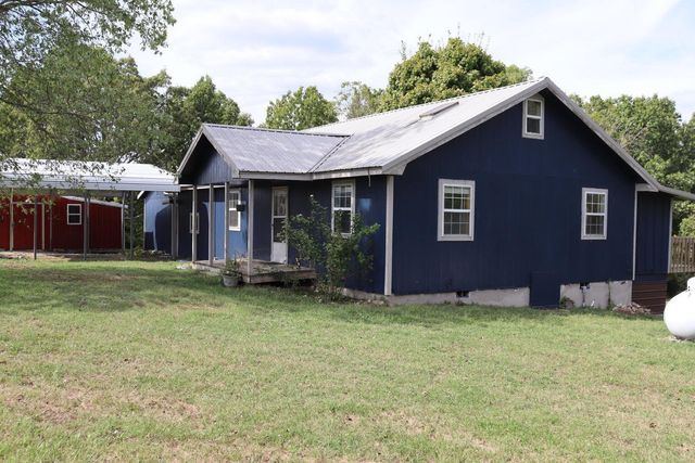 Rt 2 Box 2788, Seymour, MO 65746