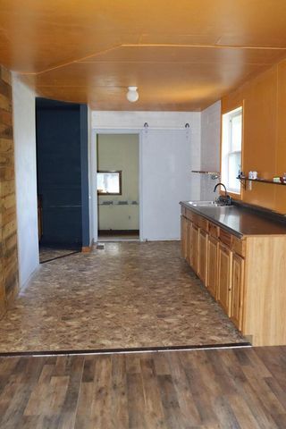 Rt 2 Box 2788, Seymour, MO 65746