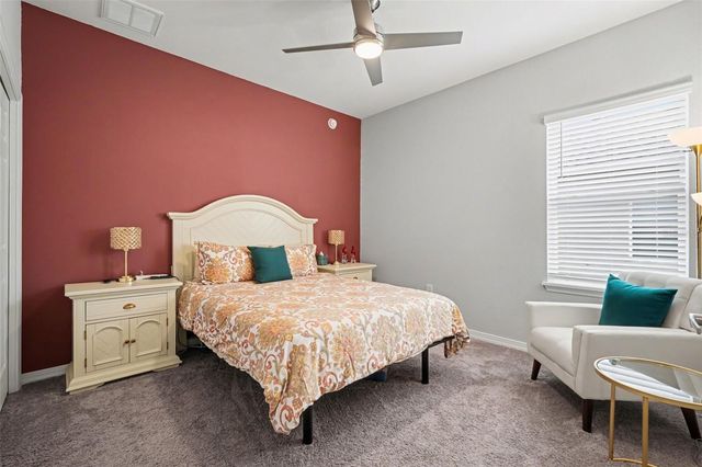 6749 ABBYWOOD LANE, Zephyrhills, FL 33541