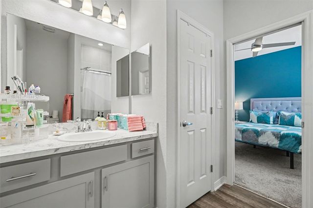 6749 ABBYWOOD LANE, Zephyrhills, FL 33541