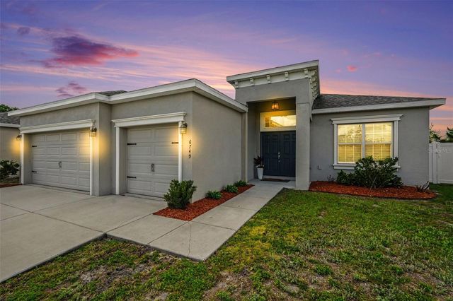 6749 ABBYWOOD LANE, Zephyrhills, FL 33541