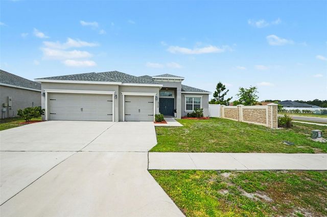 6749 ABBYWOOD LANE, Zephyrhills, FL 33541