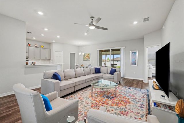 6749 ABBYWOOD LANE, Zephyrhills, FL 33541