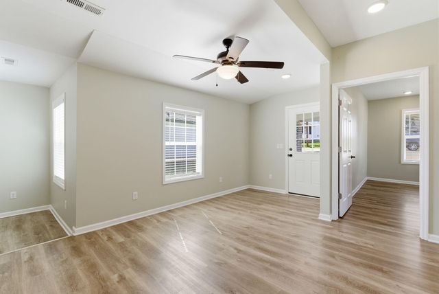 104 4th Street, Cynthiana, KY 41031