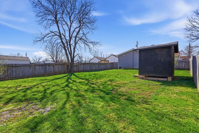 104 4th Street, Cynthiana, KY 41031