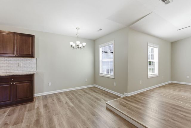 104 4th Street, Cynthiana, KY 41031