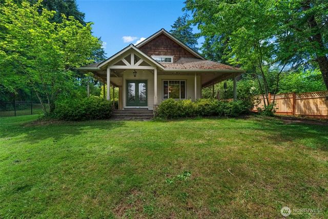 4443 Boston Harbor Road NE, Olympia, WA 98506