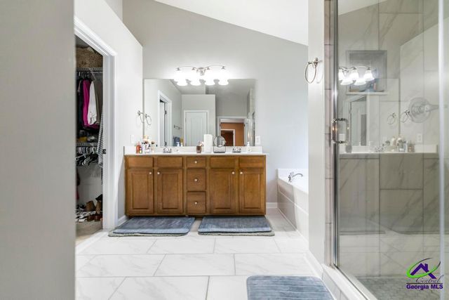 101 Shady Bank Lane, Byron, GA 31008