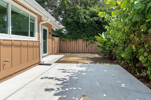 119 W NORFOLK Road, Jupiter, FL 33469