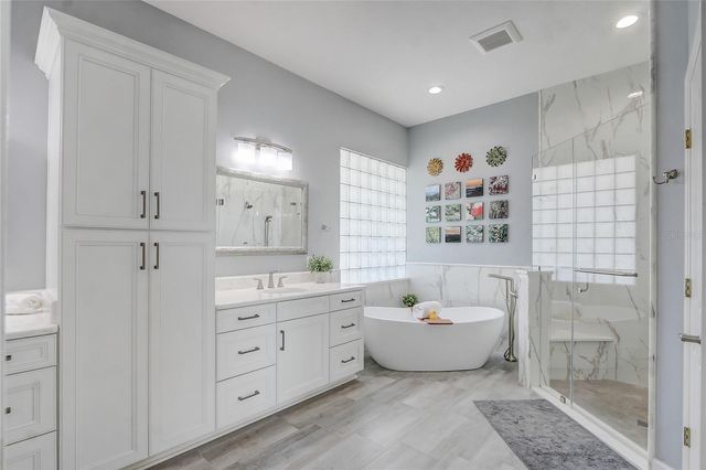 8314 VINTAGE DRIVE, Orlando, FL 32835