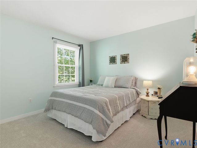 9549 Benbow Rd, North Chesterfield, VA 23235