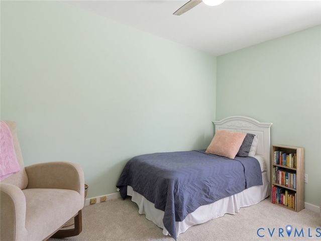 9549 Benbow Rd, North Chesterfield, VA 23235