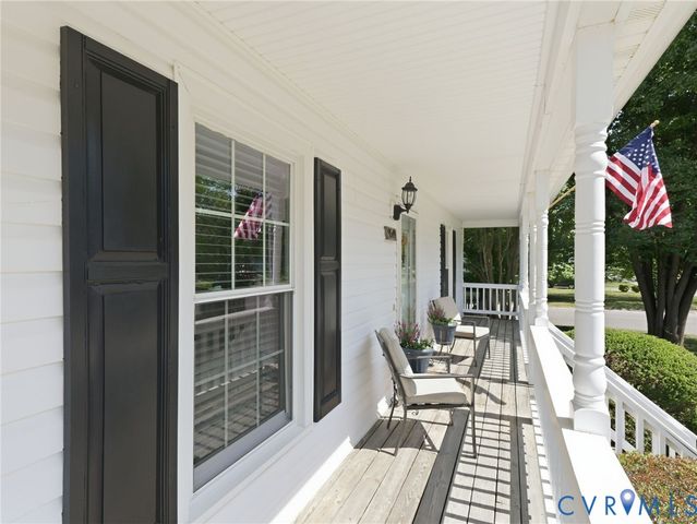 9549 Benbow Rd, North Chesterfield, VA 23235