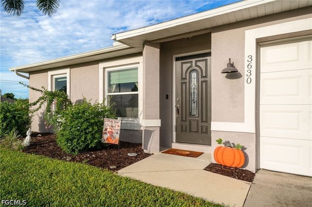 3630 NE 11th PL, Cape Coral, FL 33909
