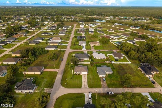 3630 NE 11th PL, Cape Coral, FL 33909