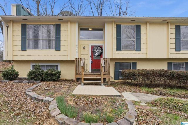 2048 WHITE POST ROAD, Hueytown, AL 35023