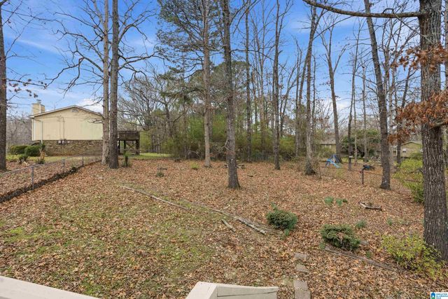 2048 WHITE POST ROAD, Hueytown, AL 35023