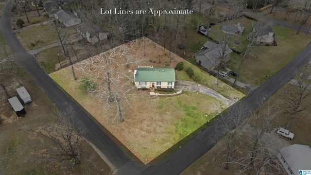 2048 WHITE POST ROAD, Hueytown, AL 35023
