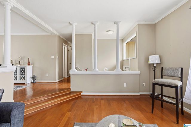 2048 WHITE POST ROAD, Hueytown, AL 35023