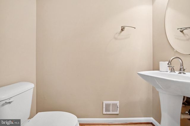 302 APPLEBY SCHOOL RD, Cambridge, MD 21613