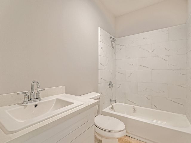 12565 Melville Drive 311, Montgomery, TX 77356