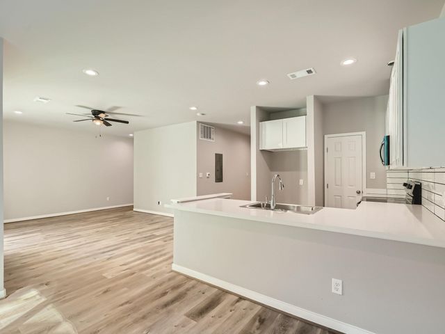 12565 Melville Drive 311, Montgomery, TX 77356
