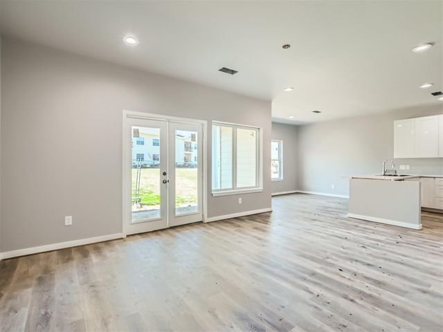 12565 Melville Drive 311, Montgomery, TX 77356