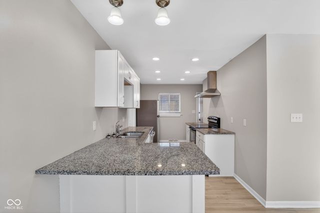 4402 Lesley Avenue, Indianapolis, IN 46226