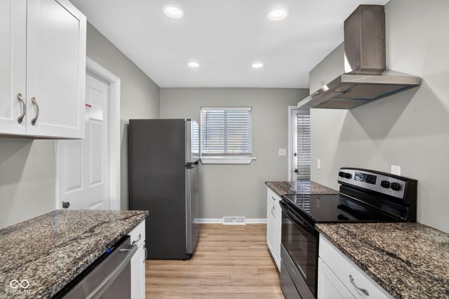 4402 Lesley Avenue, Indianapolis, IN 46226