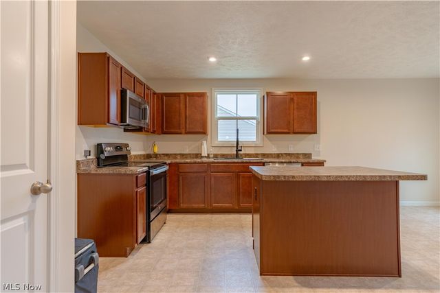 1270 Alpha Street NW, Massillon, OH 44647