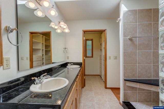 2062 NW Myrtlewood Wy, Corvallis, OR 97330