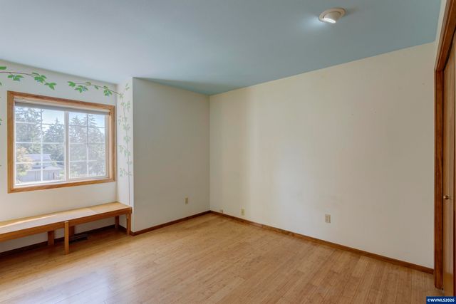 2062 NW Myrtlewood Wy, Corvallis, OR 97330