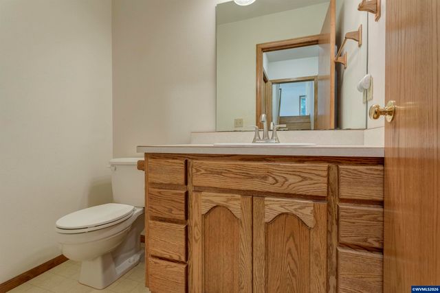2062 NW Myrtlewood Wy, Corvallis, OR 97330