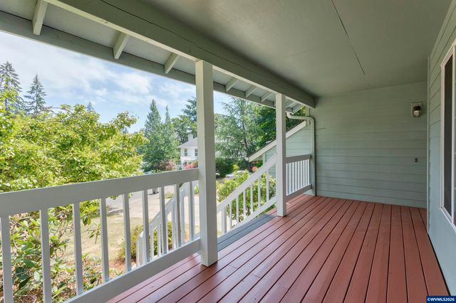 2062 NW Myrtlewood Wy, Corvallis, OR 97330
