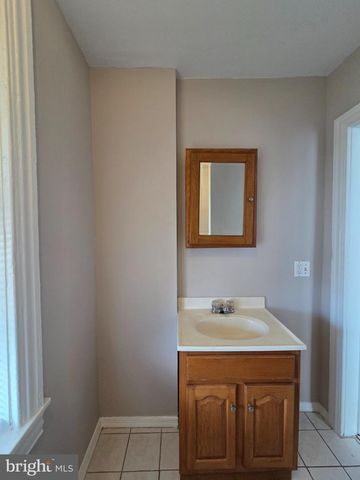 510 MAPLE ST, Reading, PA 19602
