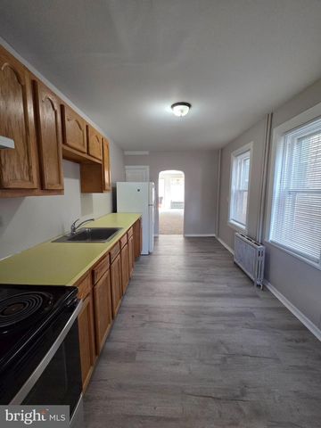 510 MAPLE ST, Reading, PA 19602