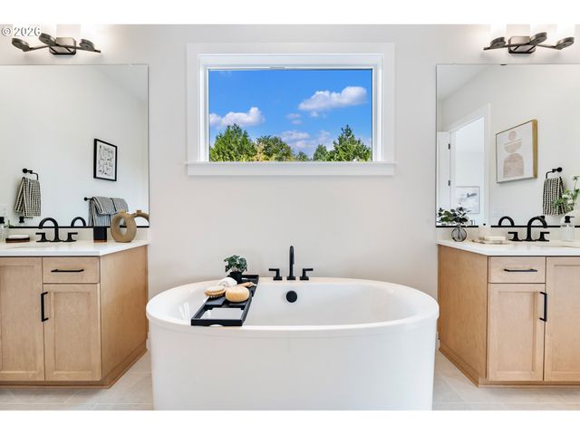 1518 S 39TH Pl, Ridgefield, WA 98642